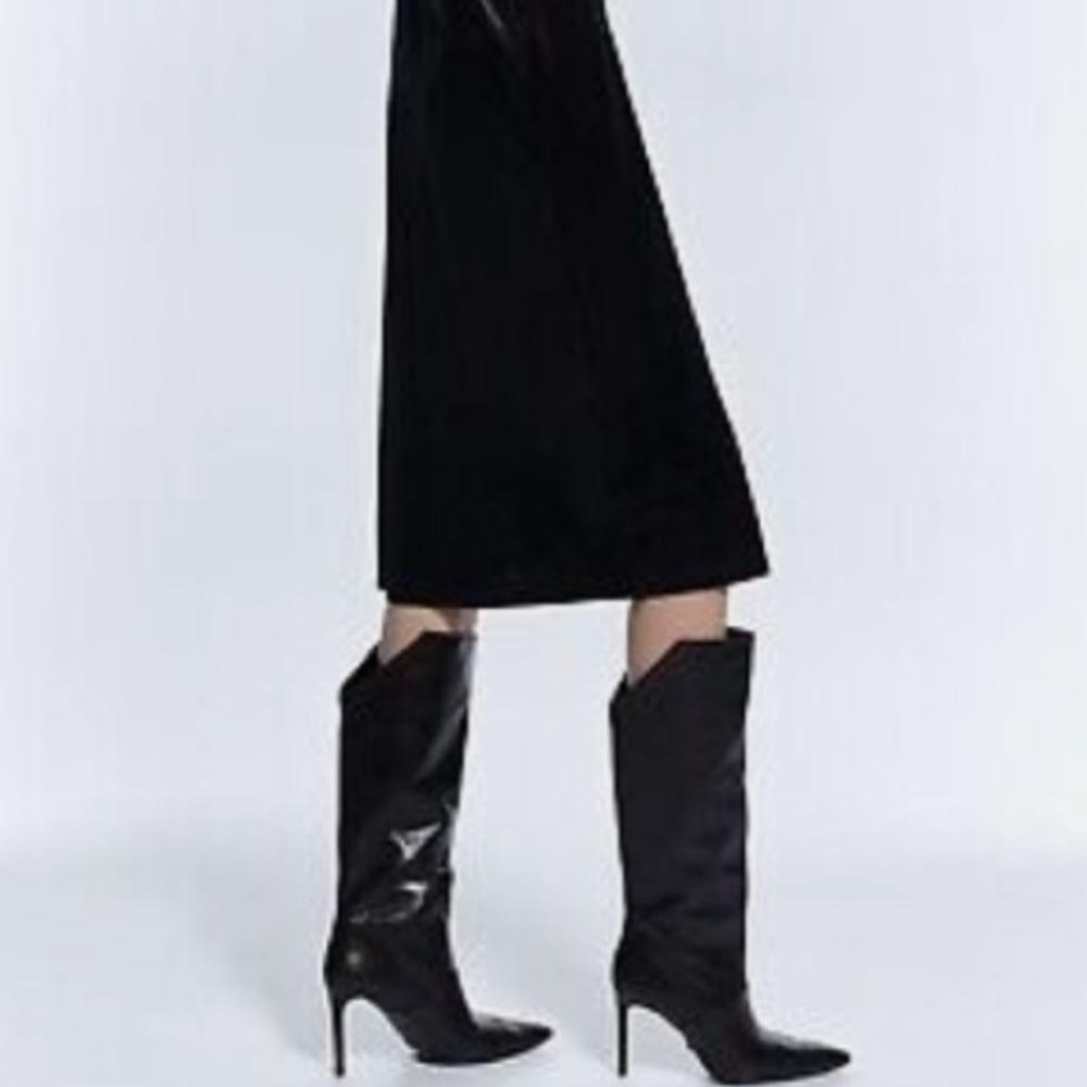 ZARA Blue Collection Snake Skin stiletto Boots - Picture 3 of 16